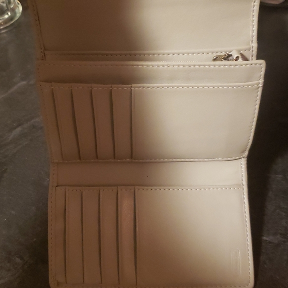 Coach Wallet - Picture 4 of 5